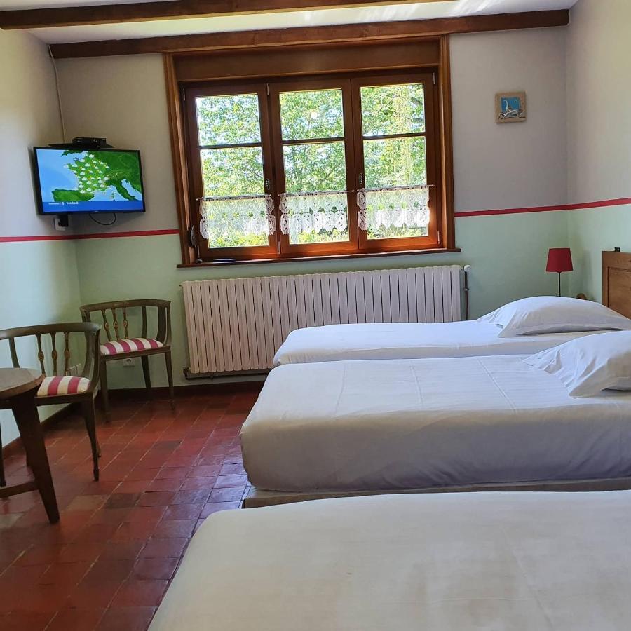 Les Mout'Anes Bed & Breakfast Saint-Hilaire-sur-Helpe Exterior foto