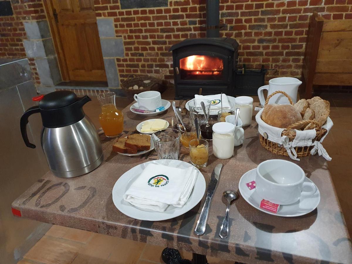 Les Mout'Anes Bed & Breakfast Saint-Hilaire-sur-Helpe Exterior foto